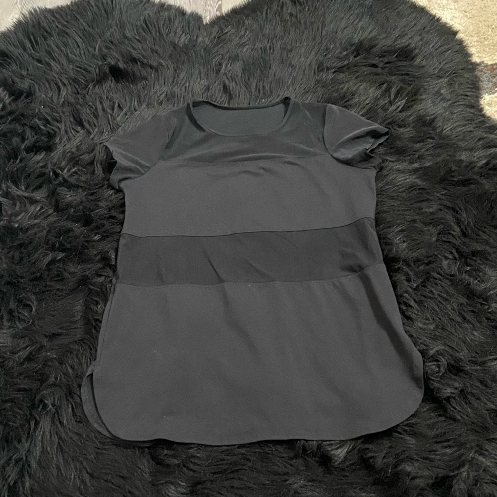 Fabletics Ladies Pull Over ActiveWear Shirt Black, Some Sheer Short Sleeve SZ XS - Picture 14 of 14